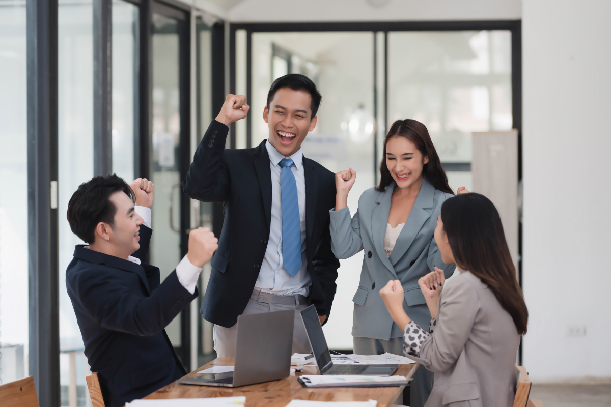 刚步入职场的新人总是充满期待又带着些许紧张.