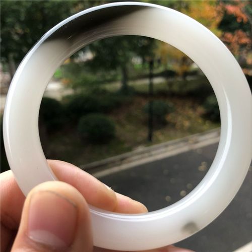 钻至宝  新疆和田玉 玉手镯 女款 青花籽料手镯 羊脂玉镯 天然墨玉