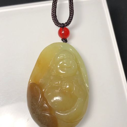 大肚佛吊坠全新黄白老玉弥勒佛笑佛玉佛吊坠