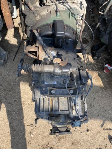 法士特中八档变速箱8js110a