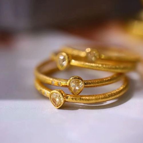 丰铂珠宝18k镶嵌天然南非钻石纯手工星光拉丝工艺戒指款女士