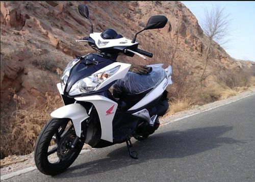 二手本田click弯刀125cc摩托车整车原装电喷泰版110cc踏板车机车