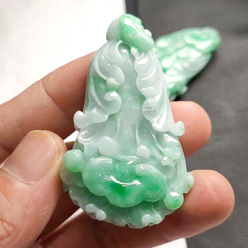 天然a货翡翠绿玉石 糯种飘花白菜吊坠 男女百财挂件带证书可复检