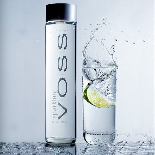 挪威原装进口voss芙丝高端矿泉水玻璃瓶375ml*24瓶含气整箱包邮