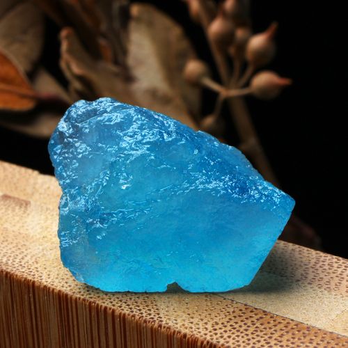 巴西蓝色冰种海蓝宝原石随形原矿裸石小颗粒水晶吊坠配饰项链