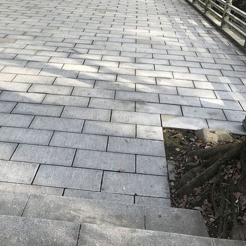 花岗岩芝麻白大理石材庭院地砖芝麻黑黄锈石火烧荔枝防滑芝麻灰