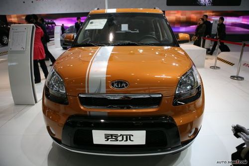 起亚秀儿大包围 改装用秀尔前后杠前后裙 侧裙保险杠秀儿前后护杠