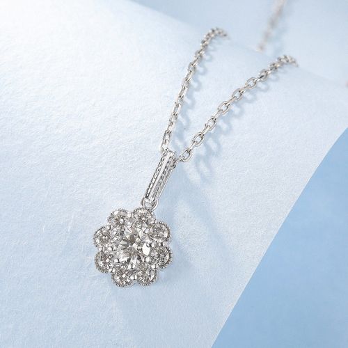 【夏季焕新】18k金奢华群镶钻石耳饰群镶钻石吊坠