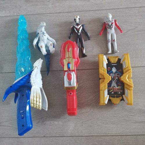 2020新品维克特利谢帕顿剑火炬变形枪艾克斯变身器玩具人偶怪兽男