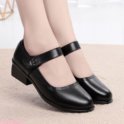 中老年女士皮鞋女鞋子粗跟中跟软底妈妈单鞋真皮走秀