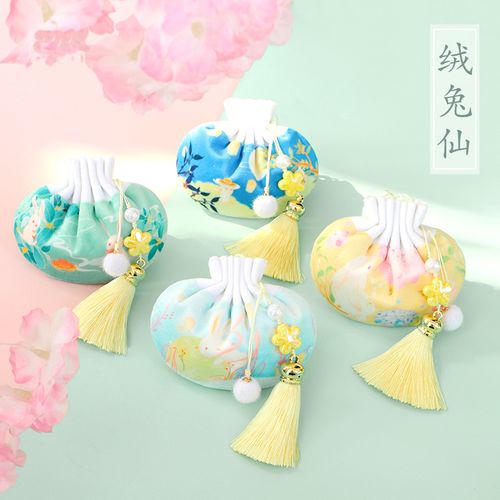 国潮香囊香包毛绒卡通祈福招财香袋流苏荷包古风汉服随身挂件空袋