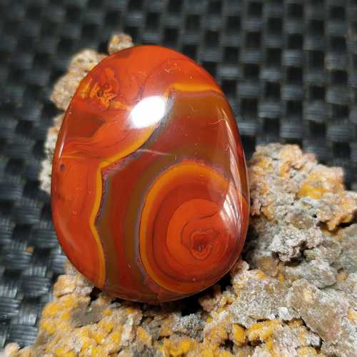 精品象形红色天眼战国红玛瑙吊坠男女项链挂坠收藏级奇石配坠礼品