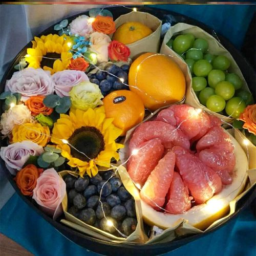 过冬入冬四件套礼物吃的抖音鲜花送网朋友零食礼盒花束礼物女红空