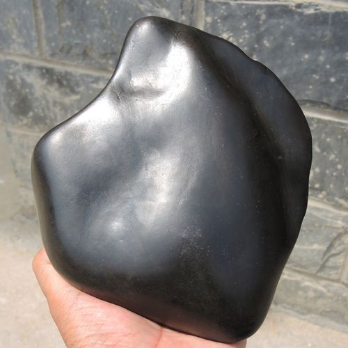 镇店之宝珍稀墨色名品黑如纯炭红沁皮大块完整新疆墨玉籽料原石x