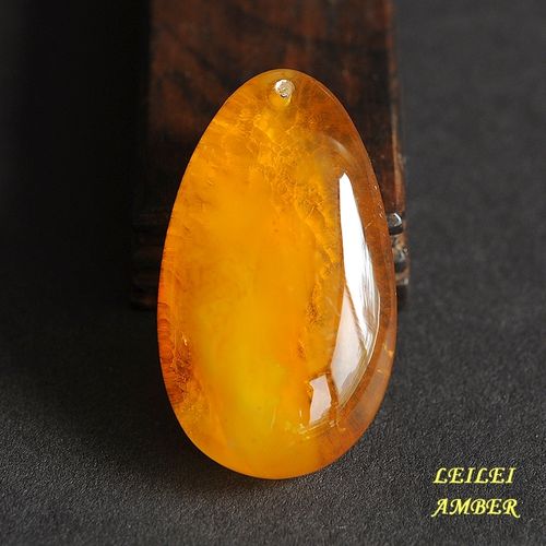 天然琥珀蜜蜡带皮吊坠波罗的海原矿原石挂件鸡油黄金绞蜜油润无比