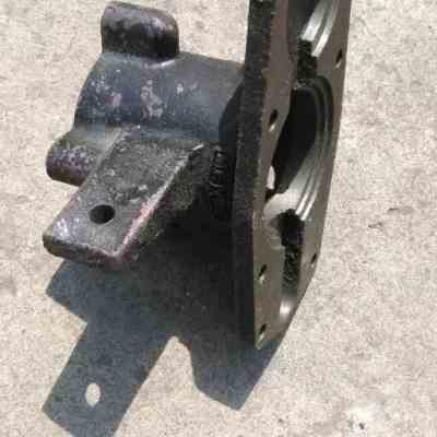 mw520ga变速箱支架  临工520ga二轴盖  520g变速箱托架