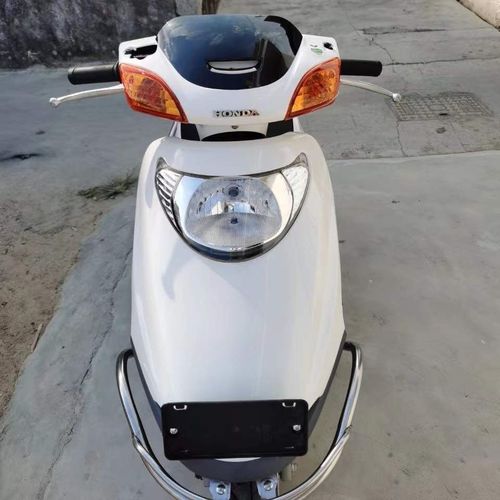 二手踏板摩托车九成新本田款国产五羊公主一代125cc二轮摩托车