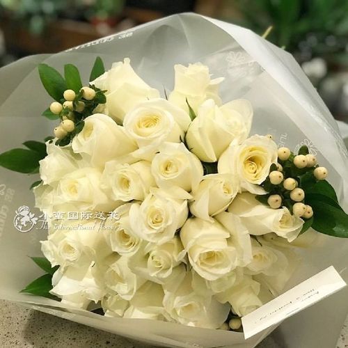 加拿大渥太华鲜花配送 渥太华当地花店订花 小蛮国际情人节送花