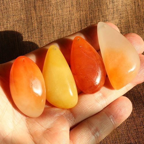 新疆金丝玉原石吊坠乌尔禾天然金丝玉戈壁玉原石水滴型吊坠包邮