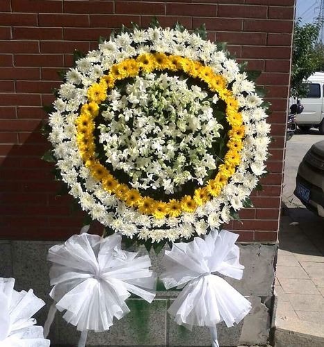 清明节德州丧事用品花篮花圈白事哀悼陵县庆云县齐河县配送殡仪馆