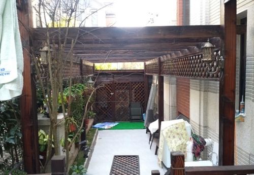 北京防腐木葡萄架凉亭庭院花架户外廊架碳化木地板地台围栏爬长