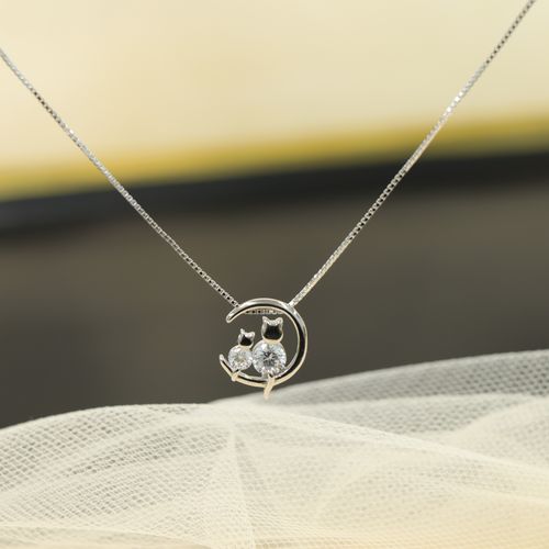 因缺斯汀s925通体纯银月亮上的小猫咪唯美项链锁骨链可爱气质礼物