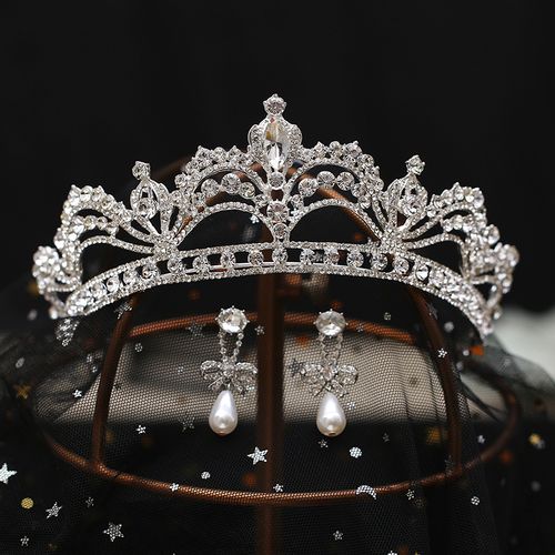 新娘结婚头饰主婚纱皇冠韩式新款超仙闪钻水滴王冠结婚礼白纱配饰