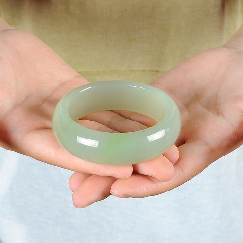 hehemeiyu新疆和田玉晴水带翠手镯女士双色正装玉镯子平安镯包邮