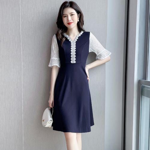 2021夏季新款肥mm蕾丝拼接裙子大码女装胖妹妹减龄显瘦撞色连衣裙