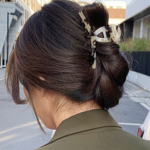 后脑勺抓夹大号法式复古豹纹色发爪头饰发卡女 1,浅豹纹(模特佩戴)