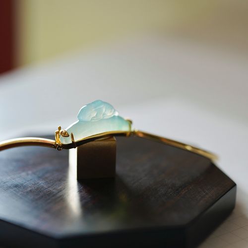 珍心珍致 老坑高冰种18k金果冻翡翠兔兔玉牌手牌手链手镯 可调节