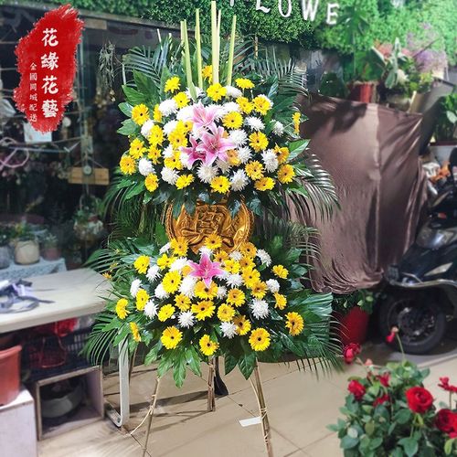 花圈丧葬用品白事花篮菊花鲜花祭拜殡仪馆一条龙服务无锡宜兴花店