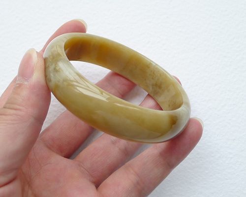 深深美 0796和田玉老糖料糖玉手镯大圈口61.5mm 包真 送鉴定证书