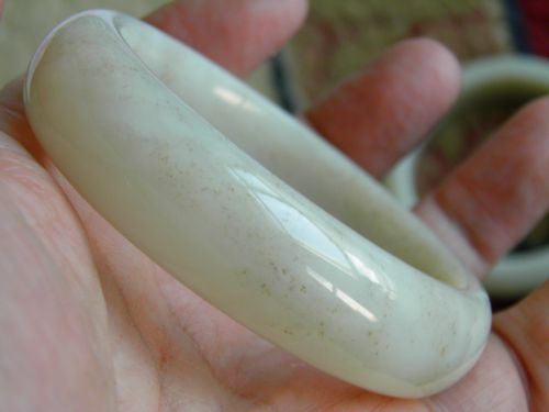 新疆圈口内径59.5籽料糖白玉和田玉手镯白玉河玉龙喀什河青花墨玉