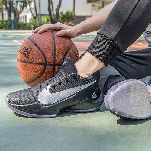 【潮】nike freak ep耐克篮球鞋男子春季低帮字母哥2代透气休闲轻便