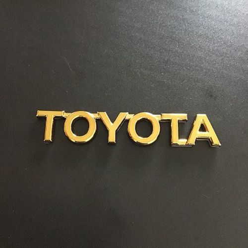 5标志后备箱车贴v6字标v8排量标改装金色尾盖标字牌 toyota车标金色