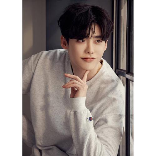 狼天影 李钟硕海报墙贴画写真贴纸高清照片学生宿舍定制周边可来图