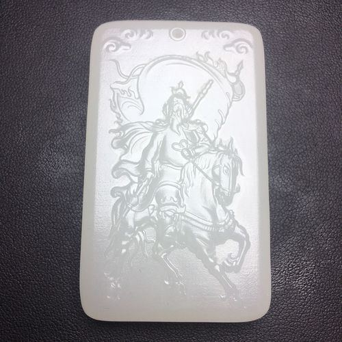 天然真品和田玉关公吊坠白玉男款玉坠关二爷武财神玉牌玉佩挂件