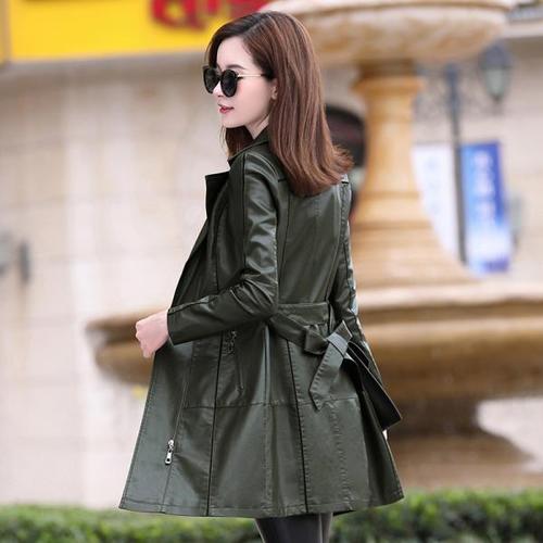军绿色妈妈皮衣女外套中长款气质春秋装新款pu皮风衣皮掛收腰大码