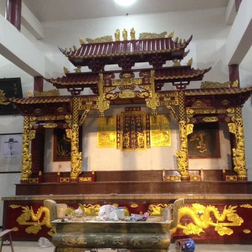 祠堂神龛,尺寸根据客户定制.