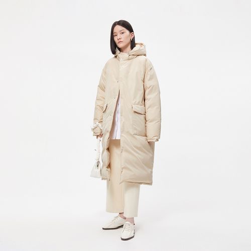 江南布衣集团丨新款时尚撞色宽松休闲连帽长款羽绒服女