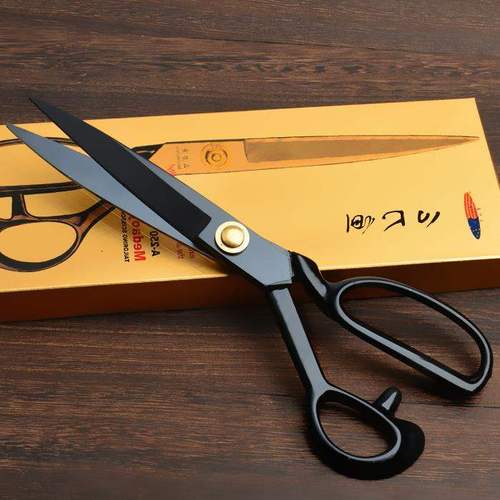 日本进口裁缝剪刀服装剪裁布缝纫家用8/9/10/11/12寸大剪刀