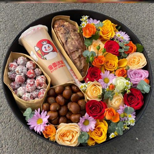 过冬入冬四件束礼物吃的抖音鲜花送女朋友盒食礼零花套礼物网红空
