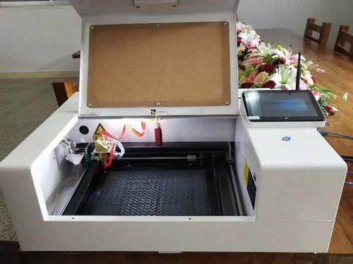 手机激光切膜机小型激光切膜机全自动切割膜智能激光切膜机