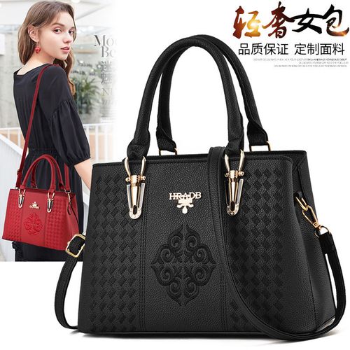 包包女2022新款潮啄木鸟女士手提包袋鼠单肩斜挎出行妈咪包大容量