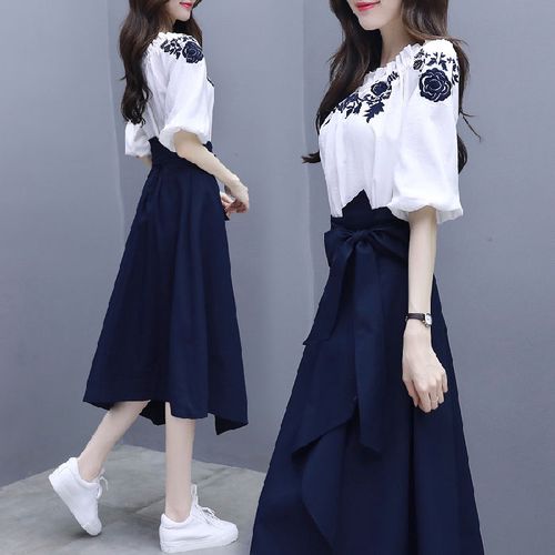 单/两件套女神范连衣裙夏2022新款气质韩版套装女一字肩chic裙子