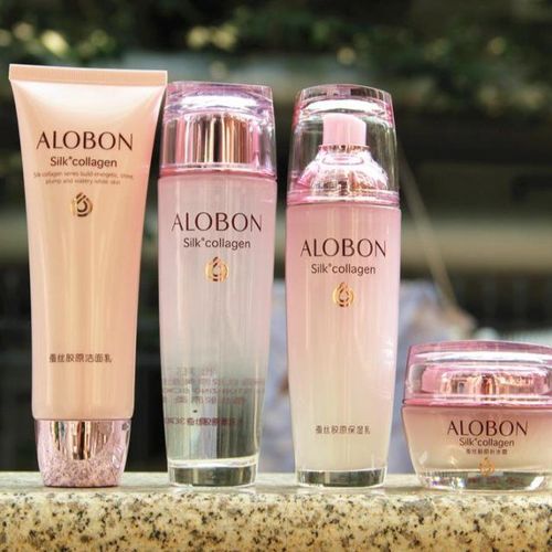 雅邦蚕丝胶原护肤品套装女士洁面乳柔肤水保湿乳补水霜眼精华bb霜