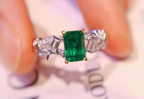 新品天然祖母绿戒指