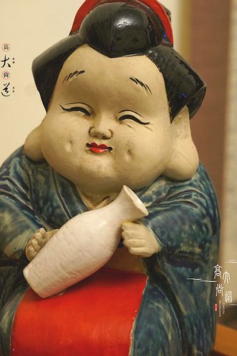 日本传统人物女性 胖娃娃 和服胖女人宝瓶瓷娃娃案头