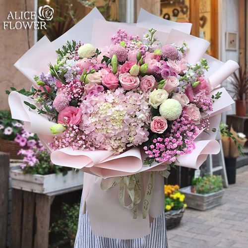 杭州鲜花速递同城玫瑰花绣球桔梗花混搭花束生日花店